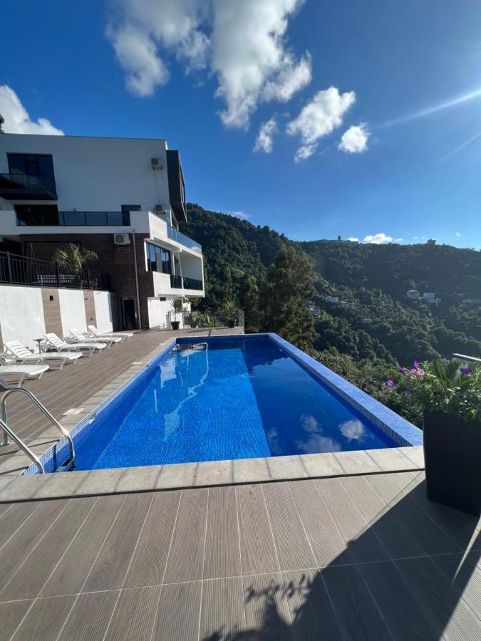Villa Deluxe Квариати Екстериор снимка